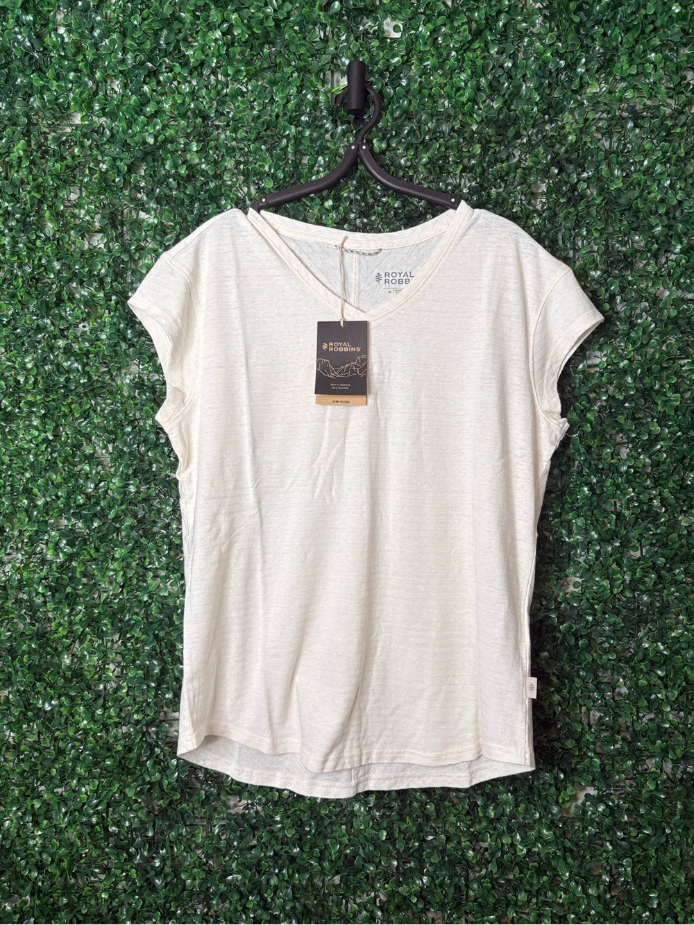 Royal Robbins Cream Short-Sleeve Vacationer V-Neck Tee